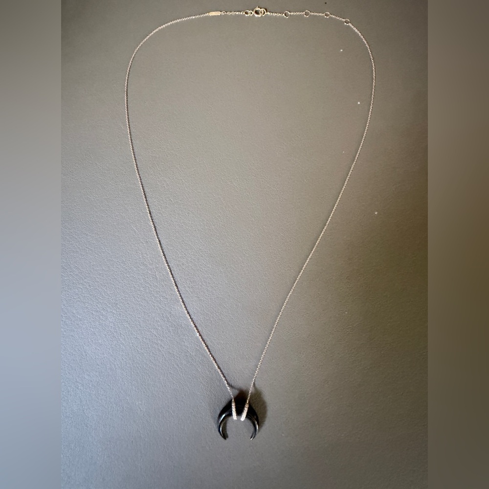 Djula Moon Diamond Necklace in Rosegold